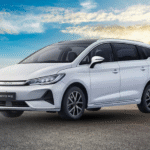 BYD M6